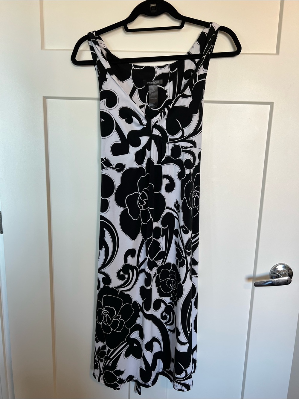 Bisou Bisou Black and White Floral Twist-Front Midi Dress